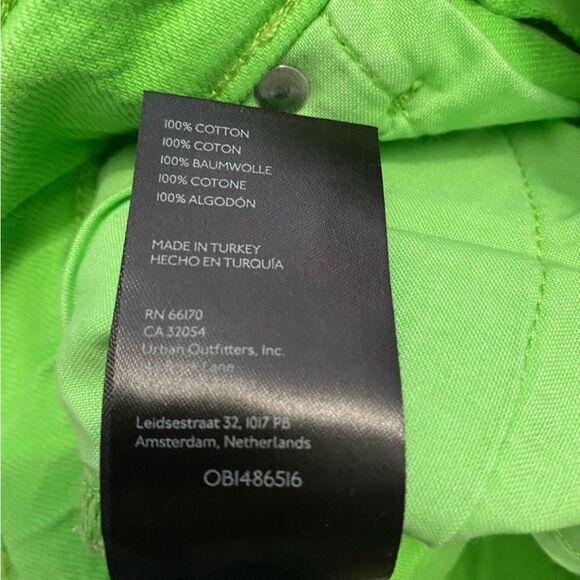 BDG Chewed A-Line High Rise Denim Shorts Size 26 NWT Neon Green - Picture 5 of 7